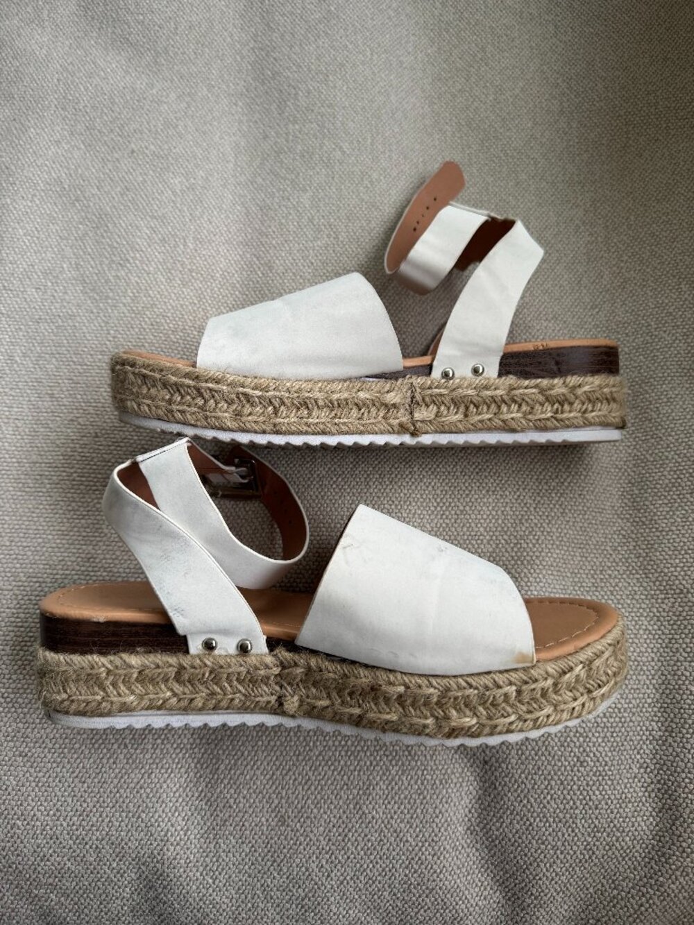 Streetwear Society Platform Sandals SIze 8